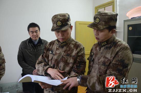 吴广生检查指导永定区民兵整组工作