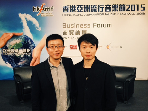 乐视音乐董事长雷振剑（左）与CEO尹亮（右）