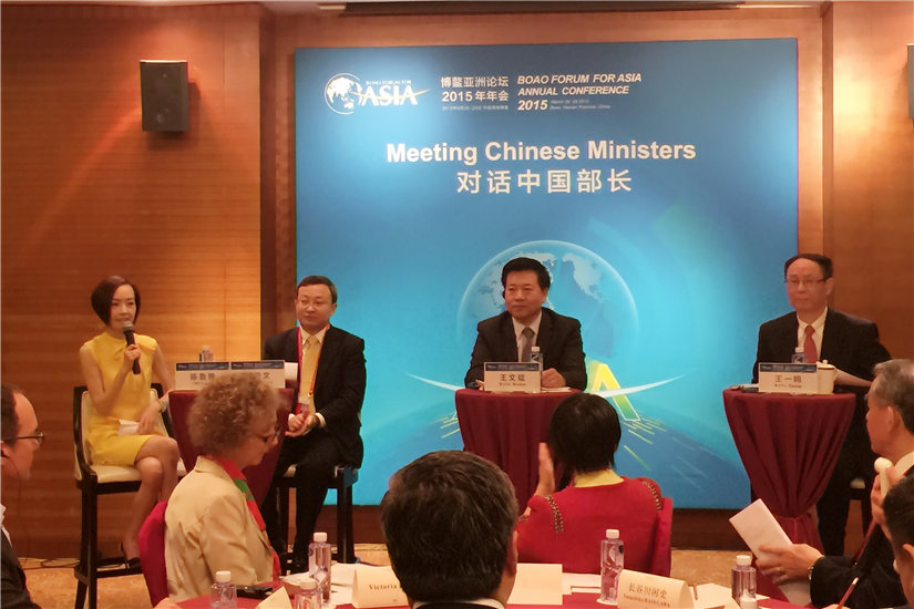 鲁豫主持“对话中国部长5”