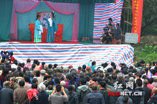 演出现场
