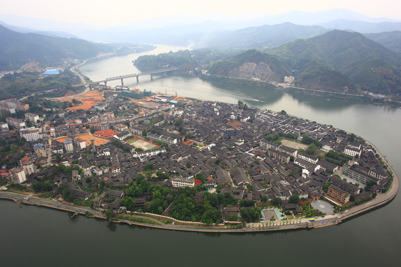 (古城鸟瞰全景)图片