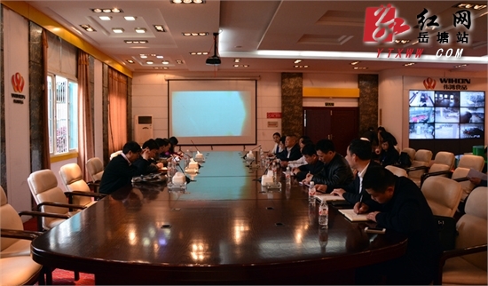 省商务厅副厅长周越来岳塘区调研 为企业“开方”