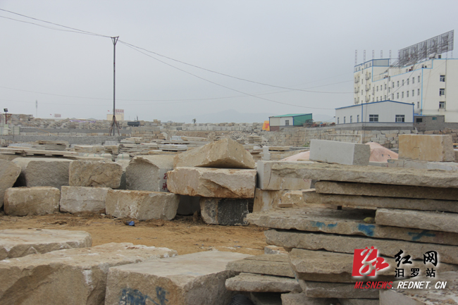 湖北随县10平方公里的石材加工产业园区