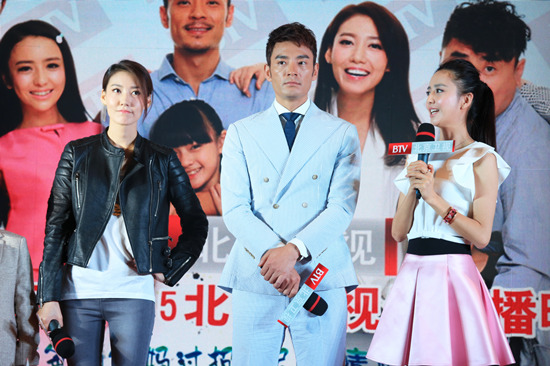 高露新剧《酷爸俏妈》将首播 挑战全新形象