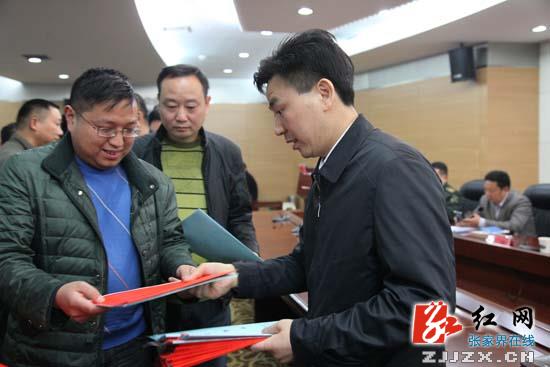 祝云武：突出重点 扭住关键 做好安全生产和防汛抗旱各项工作