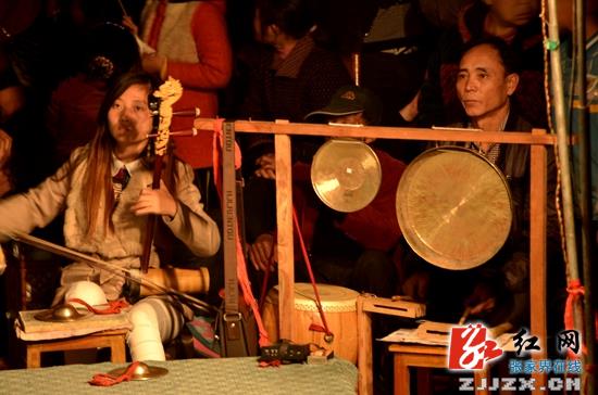 武陵源:“百姓戏台”活跃社区居民文化生活