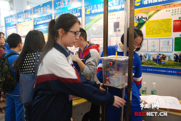 第36届湖南省青少年科技创新大赛举行 166件