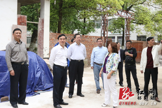 刘志军)4月25日,永州市副市长张常明深入祁阳调研重点项目建设