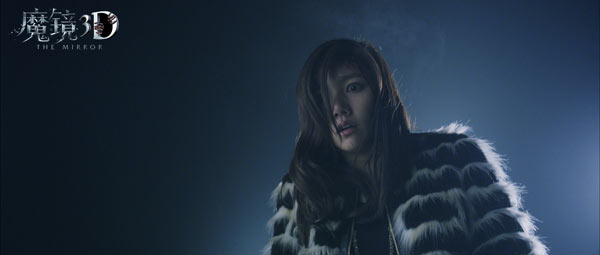 李彩英惊恐不安