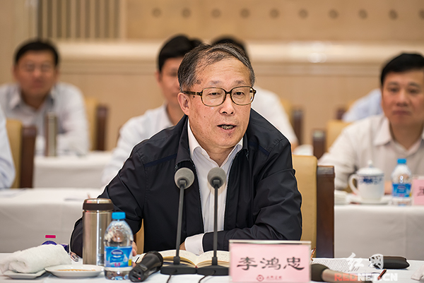 湖北省委书记、省人大常委会主任李鸿忠出席并讲话。