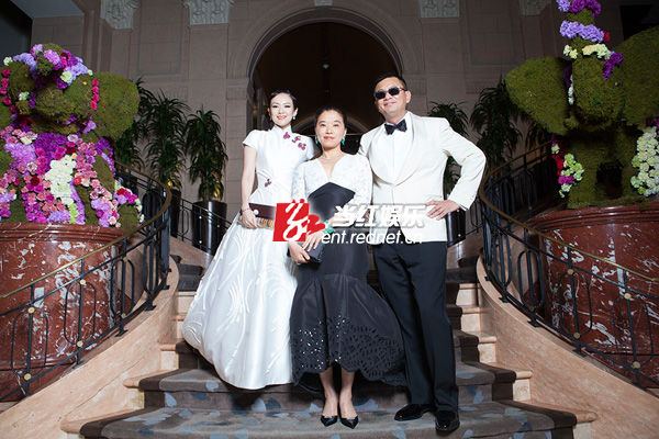 章子怡与王家卫夫妇