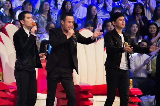 杨坤变身“新元芳”震撼开嗓 催生张杰