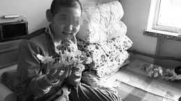 捡到钱包的白血病男孩