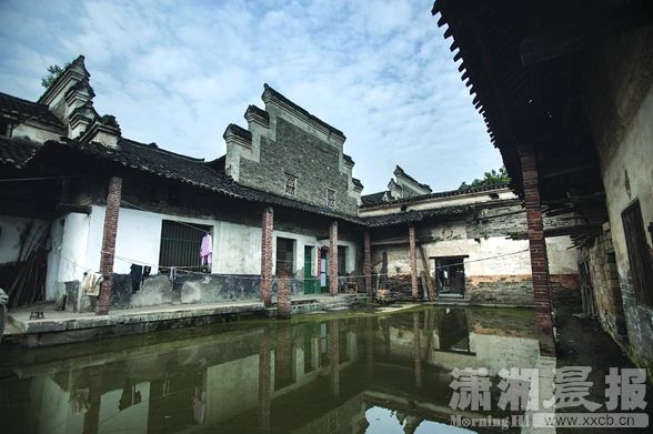 huangj1505998.JPG