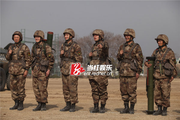 《真正男子汉》本周进入炮兵团