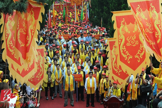 图为祭舜帝娥皇女英大典现场