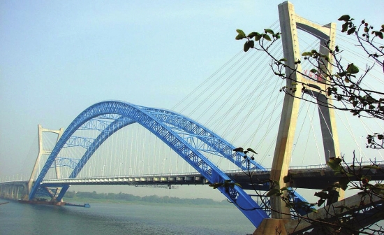 湘潭莲城大桥取消收费 为湖南最后一座城市缴