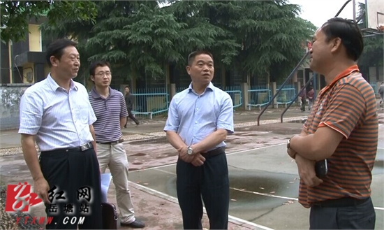 王永红调研区全民健身中心、学卫社区文化广场