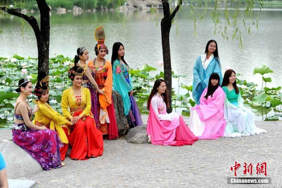 毕业生们“汉唐风”美照