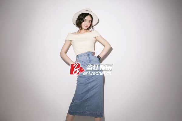 赵丽颖青春甜美