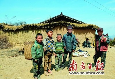 中国扶贫面临历史大考农村尚有7017万贫困人口