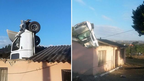 天上掉下一辆车：男子驾车掉入屋中房主梦中惊醒