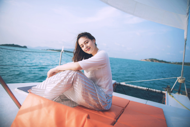 王力可温婉写真