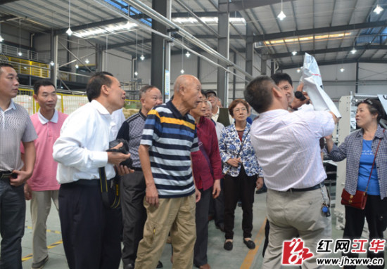 永州市厅级离退休老干部到江华参观考察