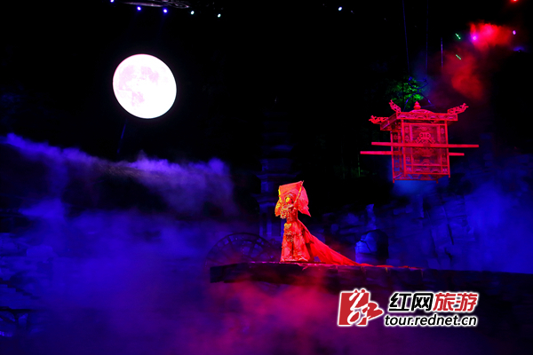 《边城》大型森林实景演出