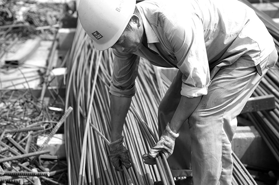 【劳动者之歌】钢筋工的一天