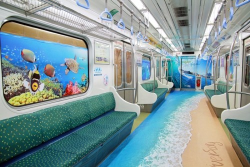 在地铁上看海：釜山“海滩地铁”带来清凉一夏（图）