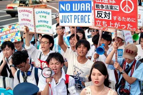 日本议员妄称年轻人反战是“利己主义”引波澜
