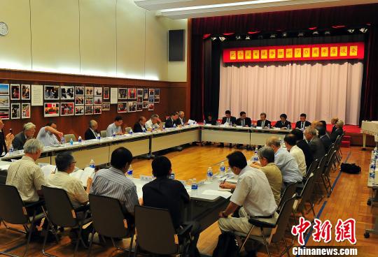 中国驻日使馆举行抗战胜利70周年纪念座谈会