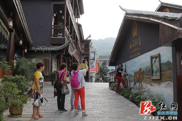 让旅行更有“味” 张家界武陵源美食文化百花齐放惹人醉