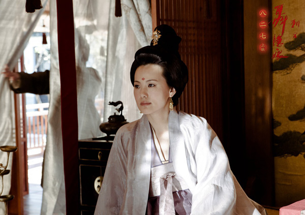 咏梅沉静如水