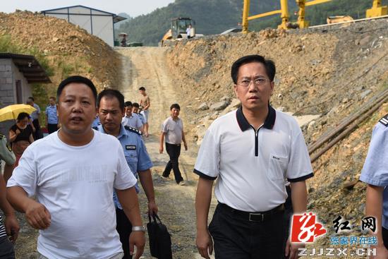 【警视窗】胡志文督导调研重点工程安全生产工作