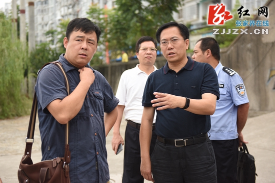胡志文现场调研澧水大桥爆破拆除工作