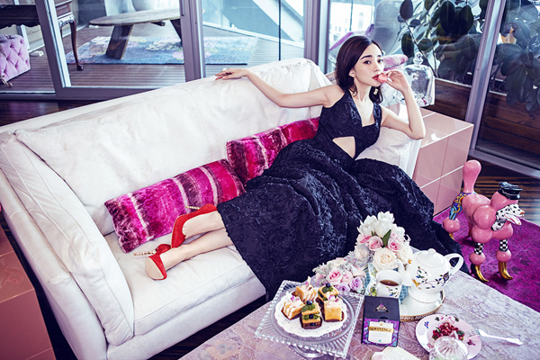 李小璐芭莎下午茶大片