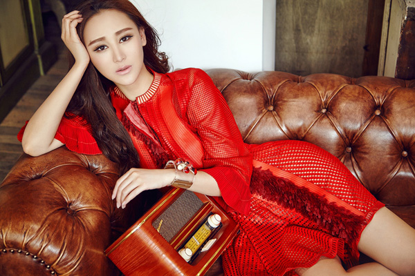 杜十五妩媚女人味