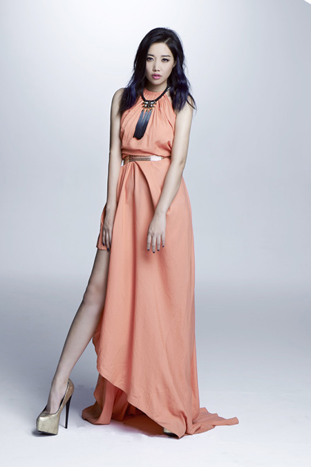 A-Lin歌手版《<em>忘记拥抱</em>》热播2000万次_娱乐