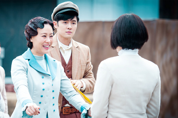 邬君梅 付辛博 李小冉