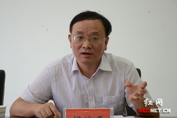 湖南省公安厅副巡视员胡维平代表省安委会安全生产专项督查第5组发言，他要求对于发现和隐藏的问题，益阳市要做到警钟长鸣常抓不懈。