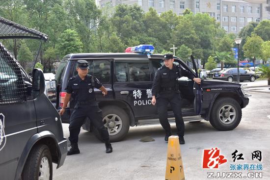 【警视窗】以实战标准进行检验 张家界开展反恐应急演练