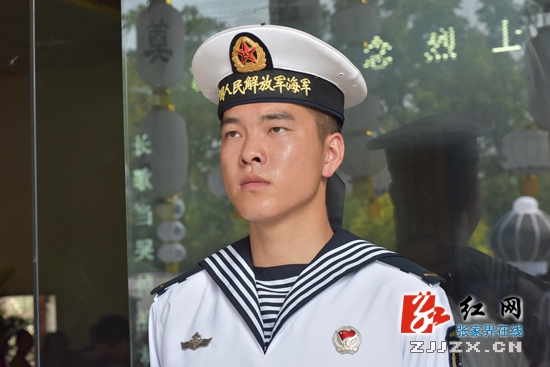 今天，张家界为英雄梅雄送行