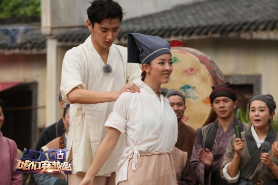 于小彤和黄小蕾