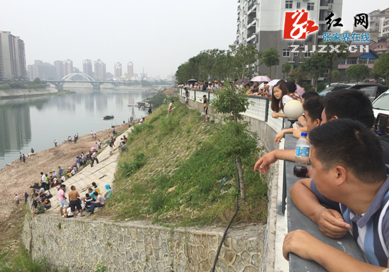 【快讯】澧水大桥成功实施爆破