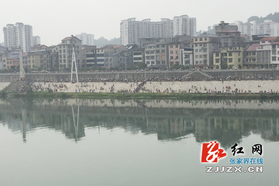 【快讯】澧水大桥成功实施爆破