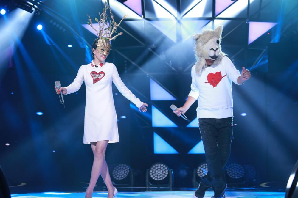 方文山点评超犀利 《蒙面歌王》半决赛八进三