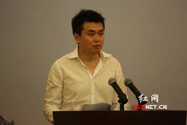 凤凰卫视首席运营官（COO)刘爽致辞。