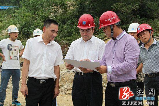 张家界市委副书记刘革安来慈利县调研